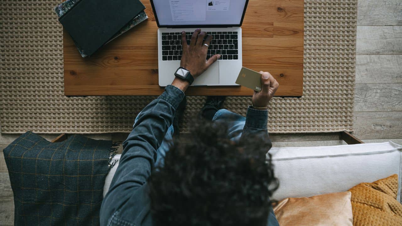 Mengapa Pengajuan ISBN Lama? Tenang, Ini Penjelasan Apa yang Sebenarnya Terjadi! 