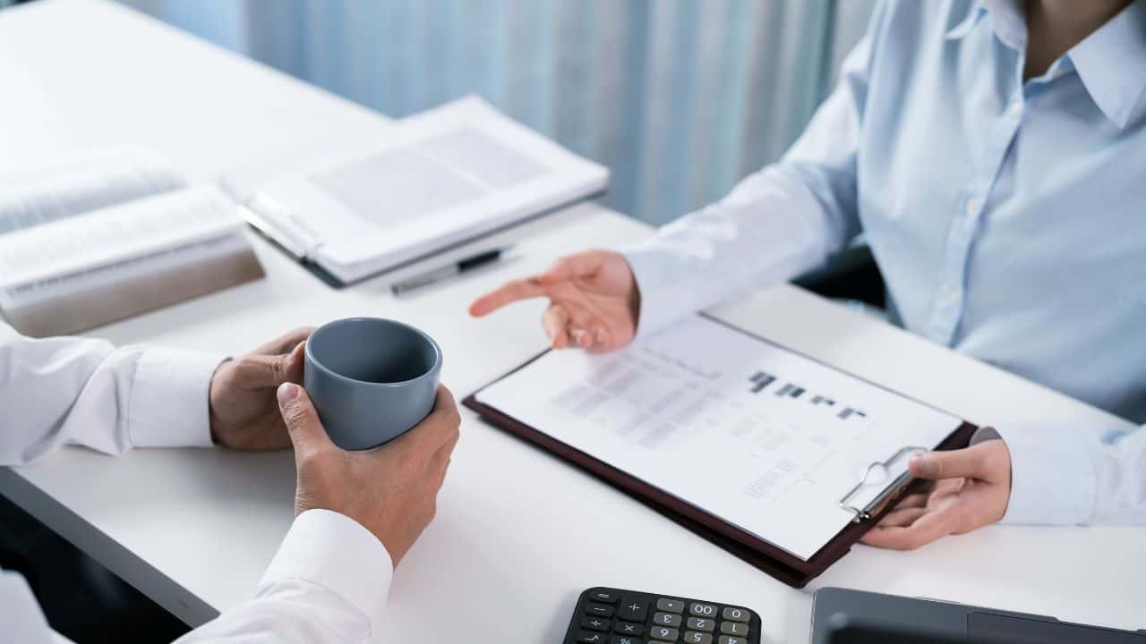 5 Rekomendasi Buku Tentang Investasi Saham Cocok untuk Pemula maupun Investor