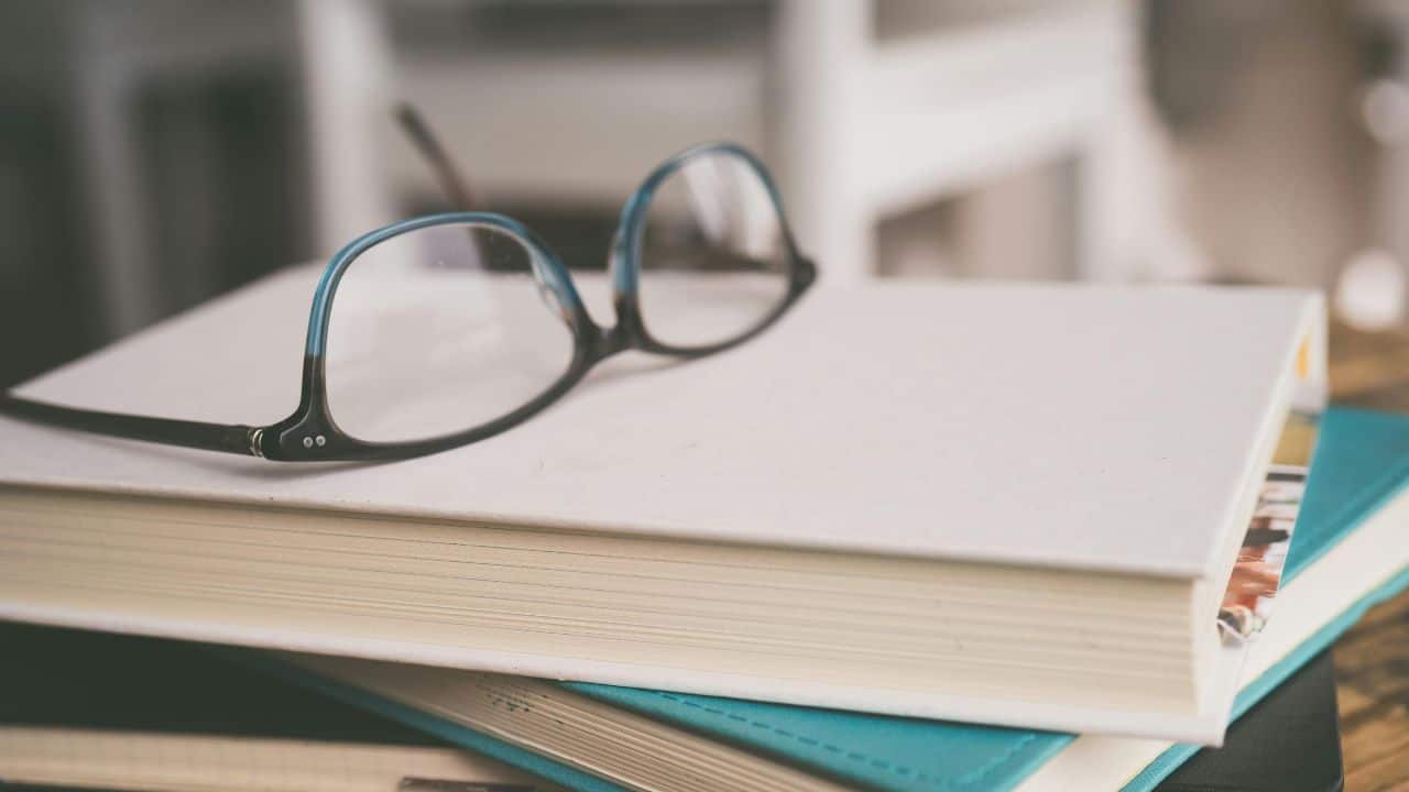Jenis-Jenis Karya Tulis Ilmiah (KTI) yang Perlu Mahasiswa Ketahui