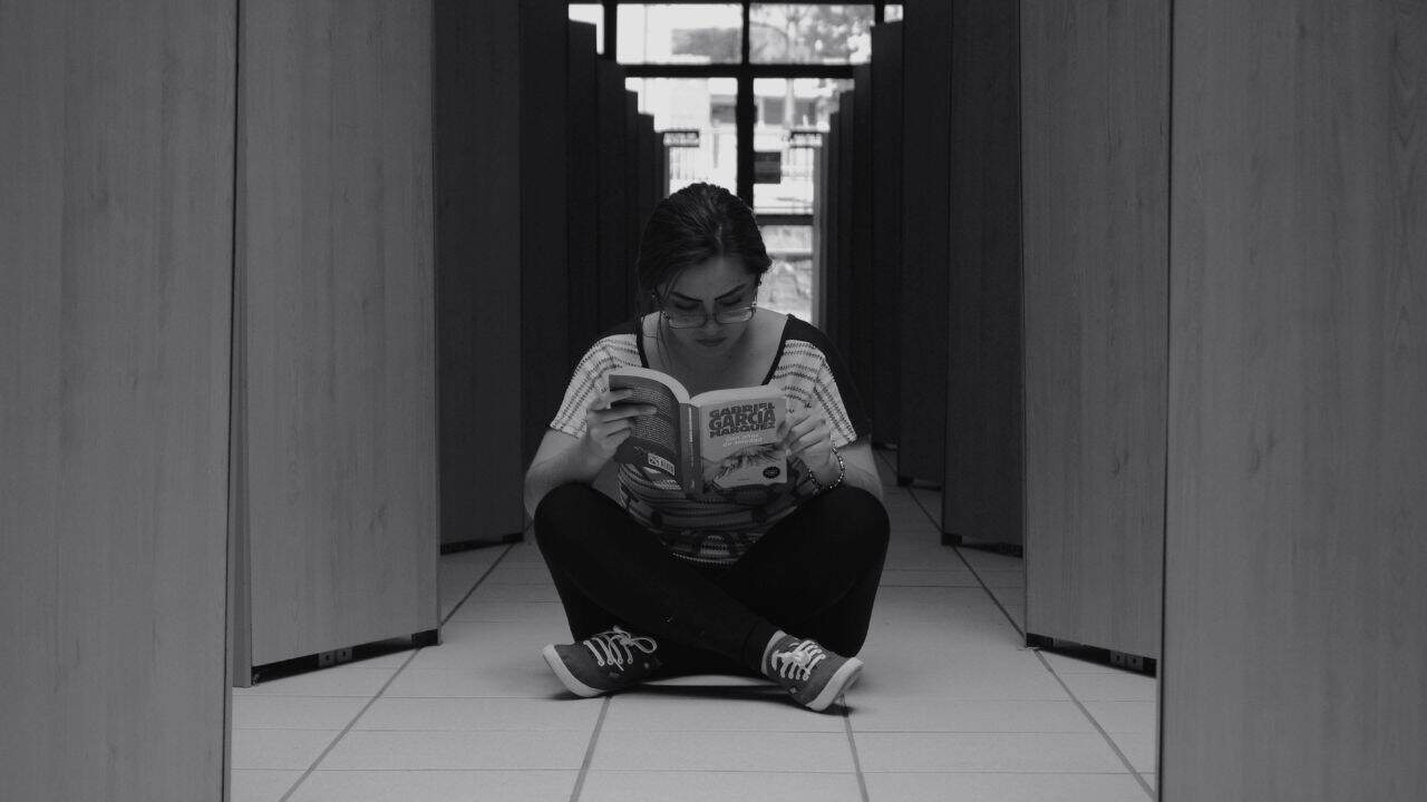 Cara Meningkatkan Minat Baca Mahasiswa Tanpa Rasa Terpaksa