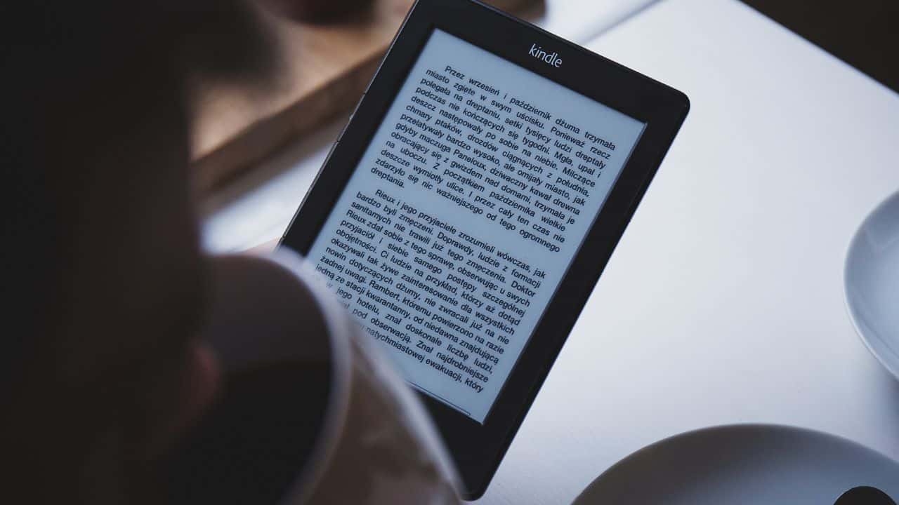 Manfaat Menjual Buku Akademik melalui Gramedia Digital