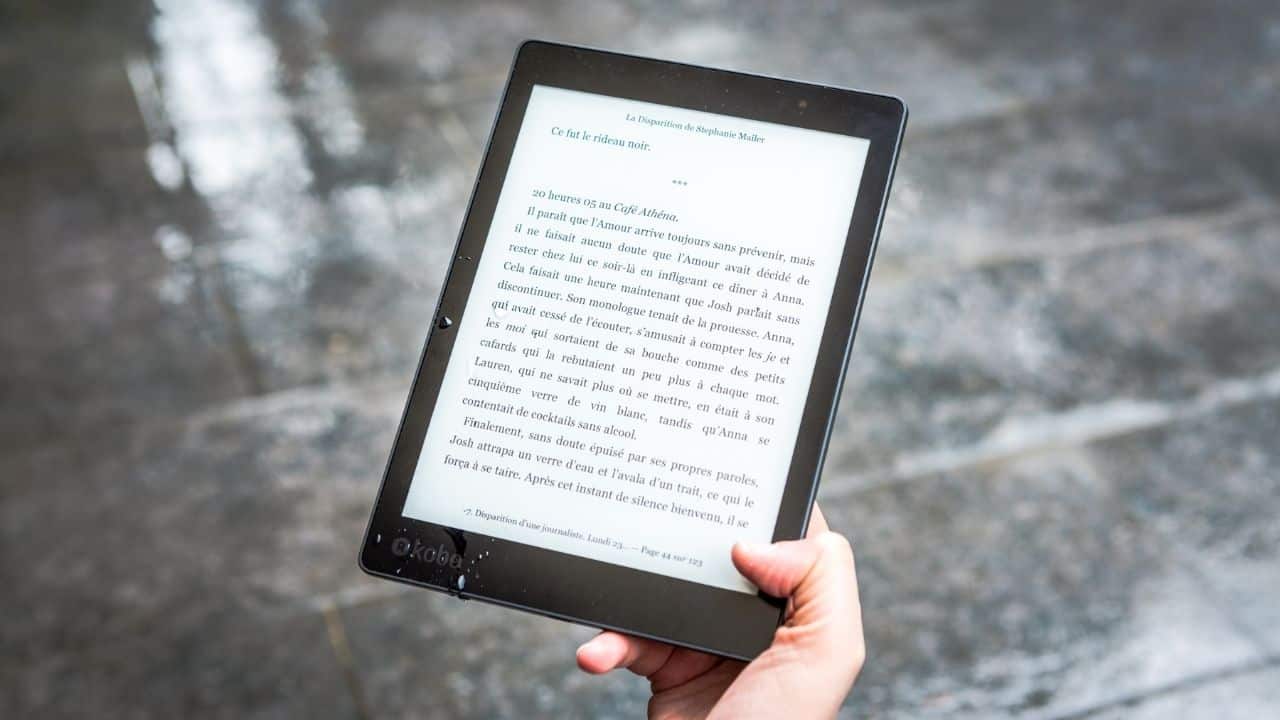 Antara E-Book dan Buku Cetak, Mana yang Paling Efektif untuk Belajar Pelajar maupun Mahasiswa Wajib Tahu Ini 