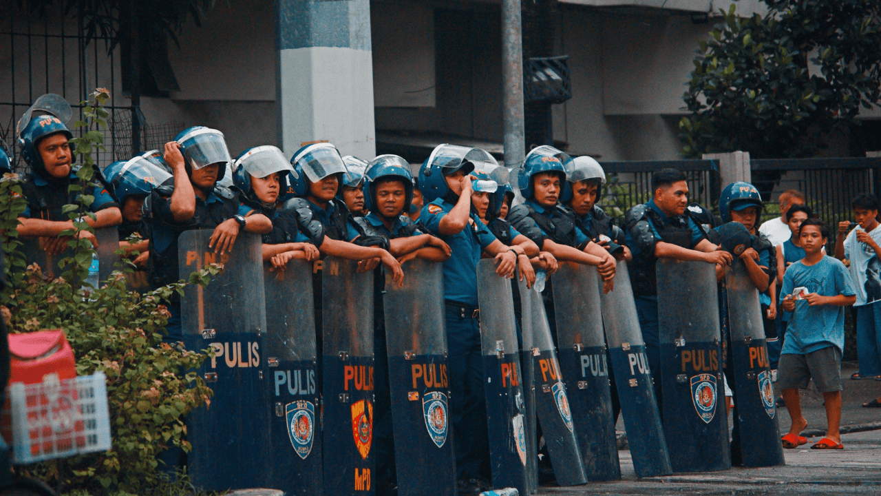 Memahami Proses Pengendalian Sosial di Masyarakat