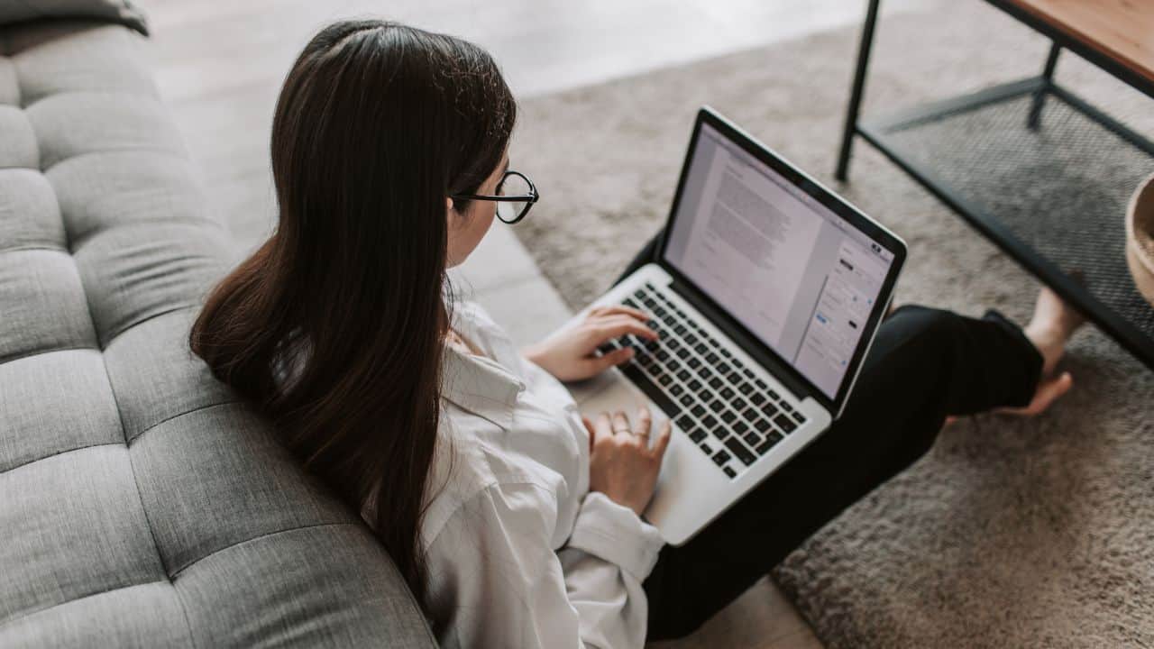 Daftar Pekerjaan Sampingan (Side Hustle) Fleksibel yang Cocok untuk Mahasiswa, Mana yang Paling Cocok untukmu?